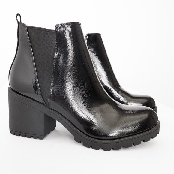 Patent leather look lug sole Chelsea boot black Dirty Laundry Lita 8.5 fall boot - Picture 9 of 16
